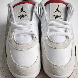 Jordan Men’s White Gray Red Low-Top Sneakers size 10 original box